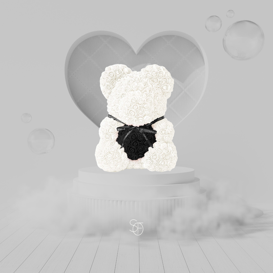 GRAND WHITE AND BLACK ROSE BEAR